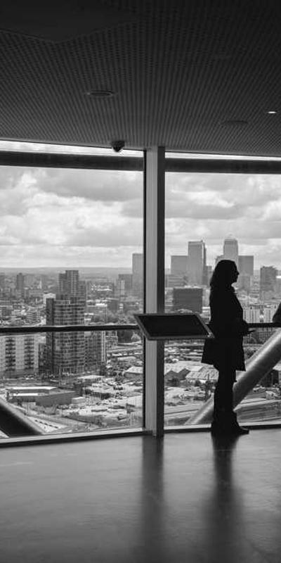 Neon Pulse - Mobile View